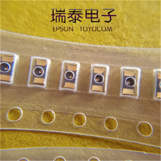 FC-135贴片晶振